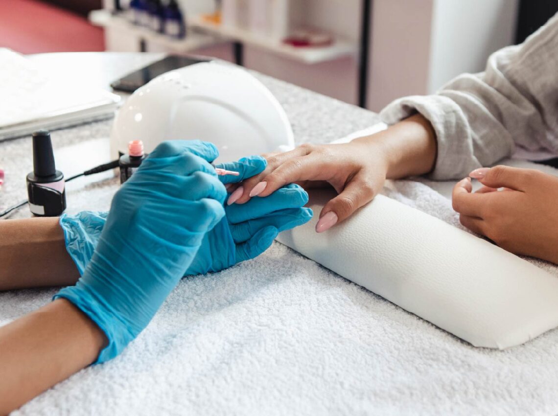 Opening a Nail Salon: A Checklist for Your First Year