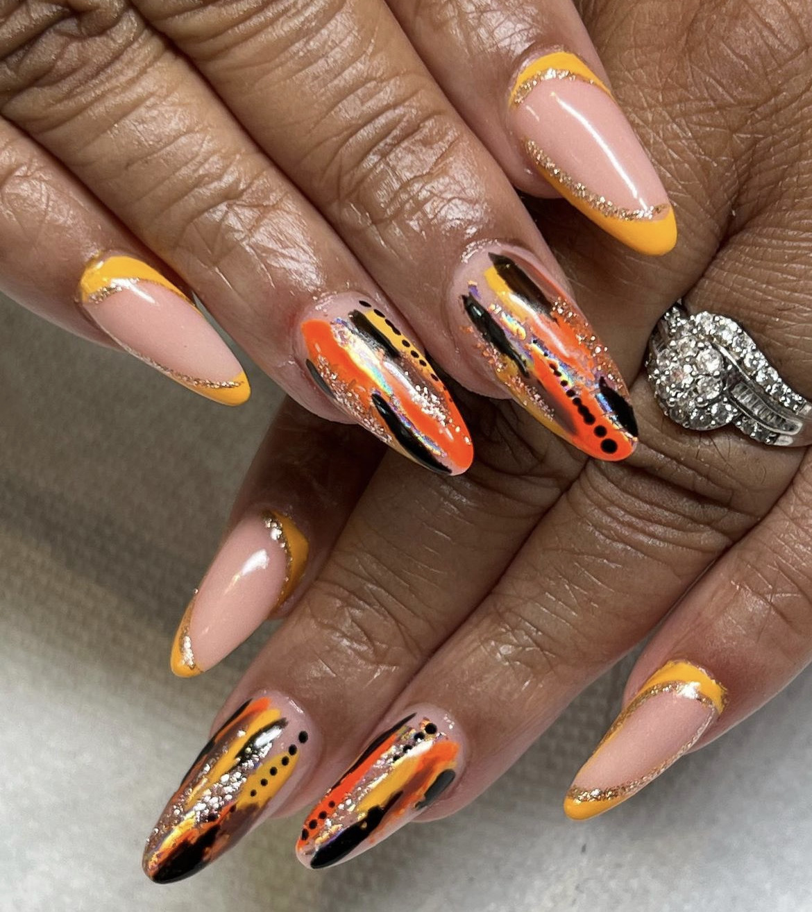 How Much Do Nail Techs Make? 2026 Earnings Benchmarks